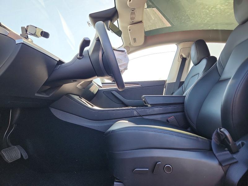 Photo 7 from auction – 2025 TESLA MODEL Y with VIN 7SAYGDEE7SF238154