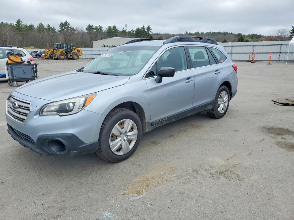 SUBARU OUTBACK 2015 with VIN 4S4BSAAC8F3224041 - Photo from auction