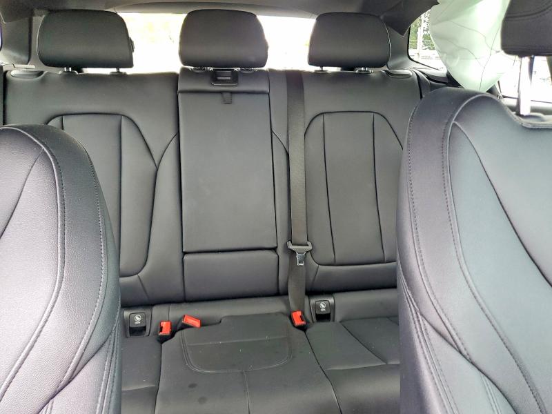 Photo 10 from auction – 2021 BMW X3 with VIN 5UXTY3C03M9E10605