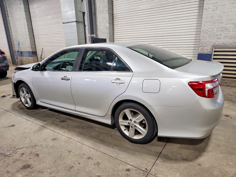 Photo 2 from auction – 2012 TOYOTA CAMRY with VIN 4T1BF1FK8CU203037