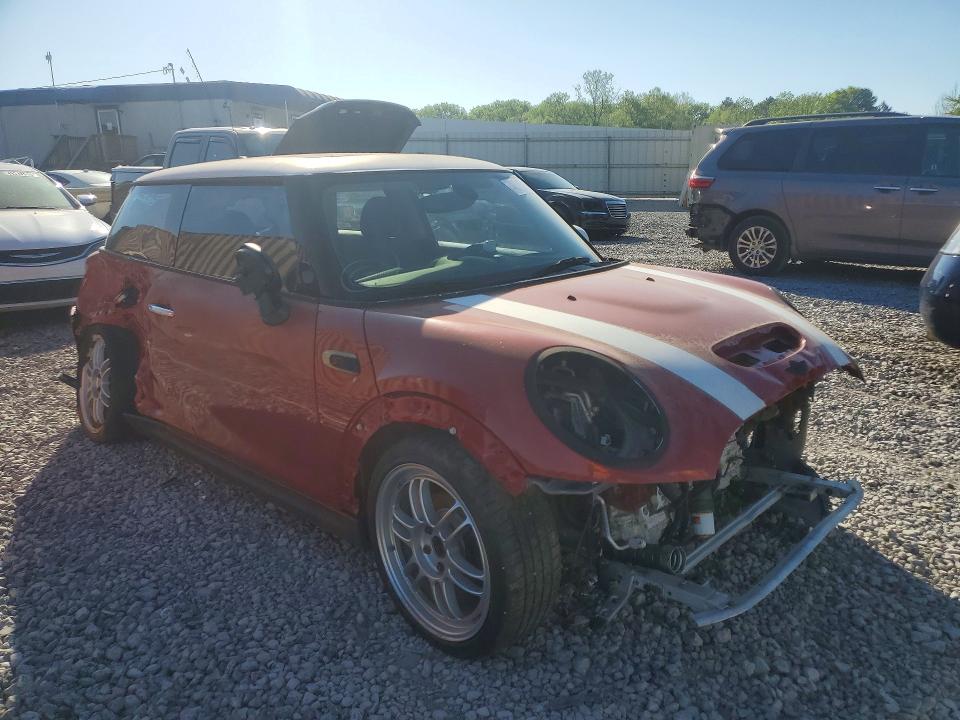 Photo 4 from auction – 2014 MINI COOPER with VIN WMWXM7C51ET970297