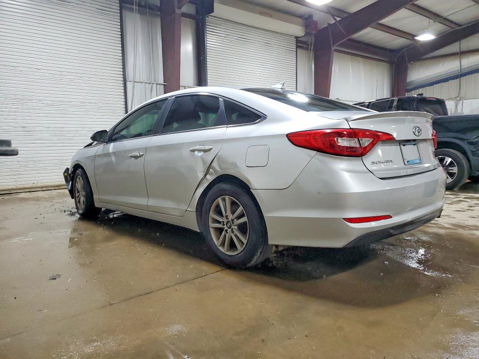 Photo 2 from auction – 2015 HYUNDAI SONATA with VIN 5NPE24AF9FH166703