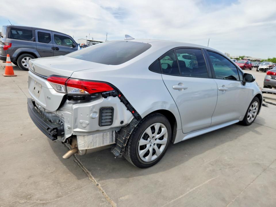 Photo 3 from auction – 2024 TOYOTA COROLLA with VIN 5YFB4MDE5RP085723