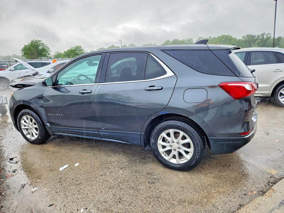 Photo 2 from auction – 2019 CHEVROLET EQUINOX with VIN 2GNAXUEV4K6165627