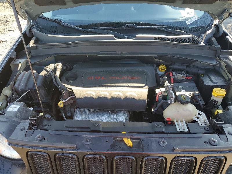 Photo 12 from auction – 2017 JEEP RENAGADE with VIN ZACCJABB7HPG53087