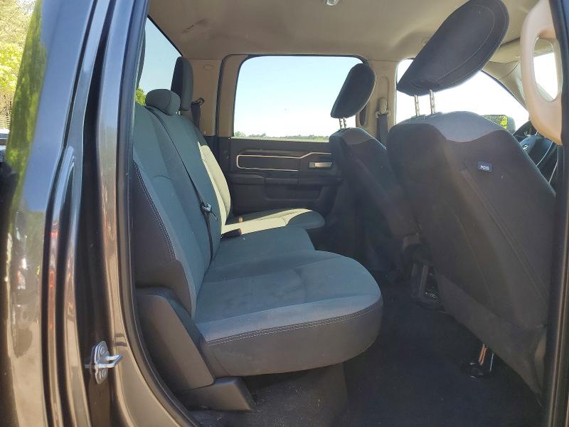Photo 10 from auction – 2019 RAM 2500 with VIN 3C6UR5DL0KG605666