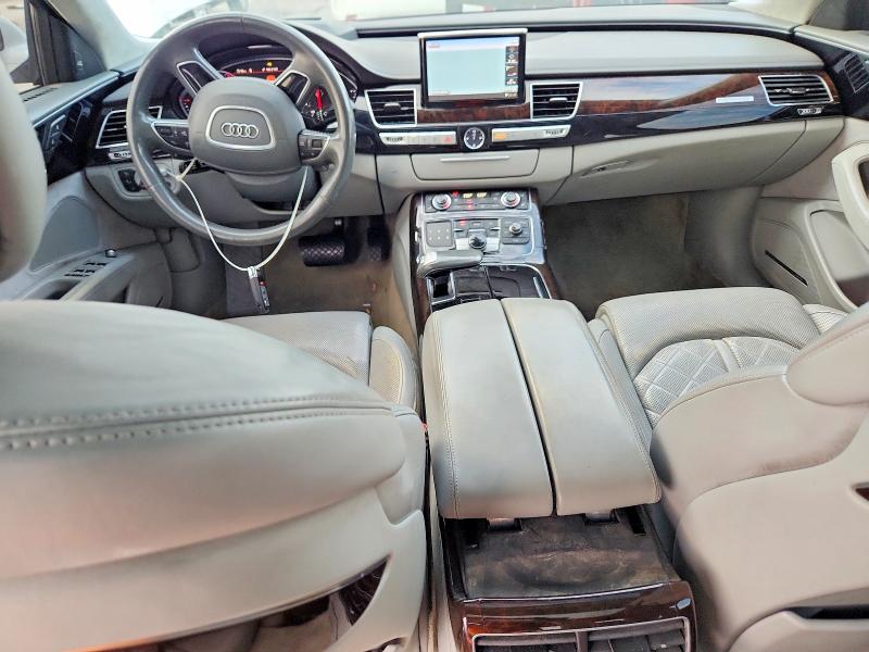 Photo 8 from auction – 2017 AUDI A8 with VIN WAU43AFD3HN016133