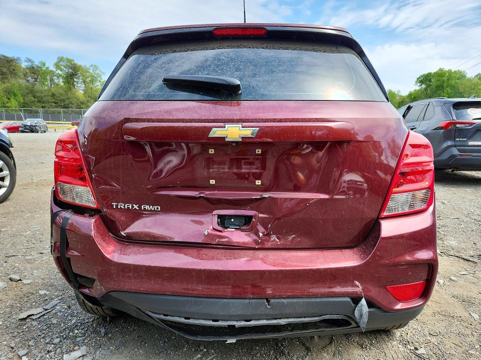 Photo 6 from auction – 2017 CHEVROLET TRAX with VIN 3GNCJNSB6HL191547