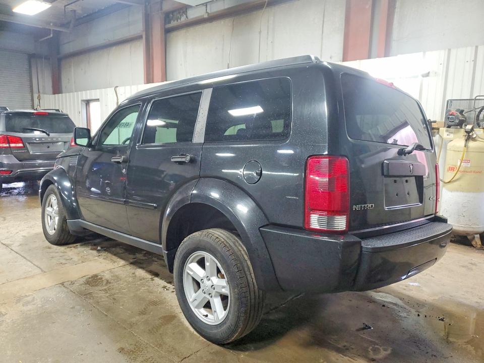 Photo 2 from auction – 2008 DODGE NITRO with VIN 1D8GU28K18W118122
