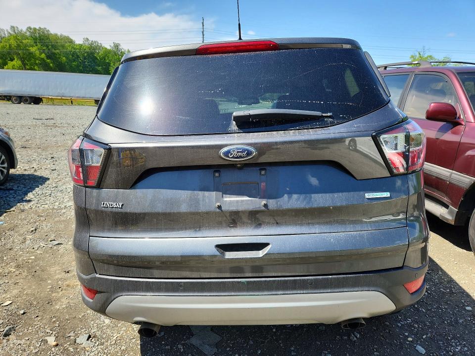 Photo 6 from auction – 2017 FORD ESCAPE with VIN 1FMCU0JD6HUE45815