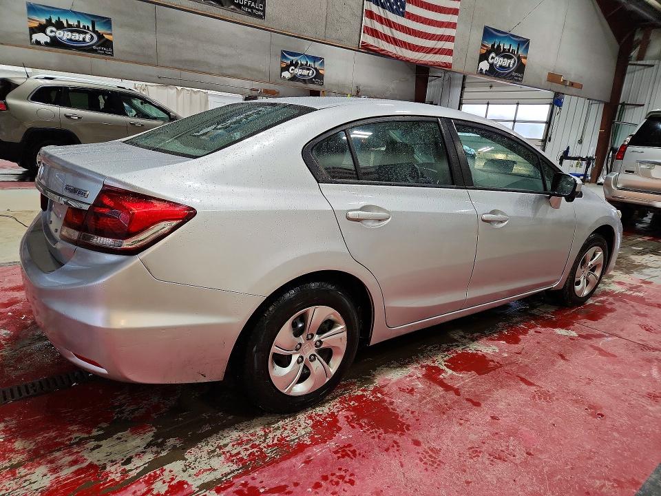 Photo 3 from auction – 2014 HONDA CIVIC with VIN 19XFB5F50EE000101