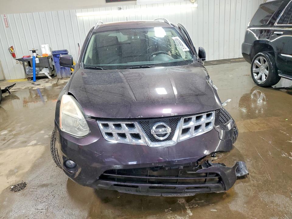 Photo 5 from auction – 2011 NISSAN ROGUE with VIN JN8AS5MV1BW255424