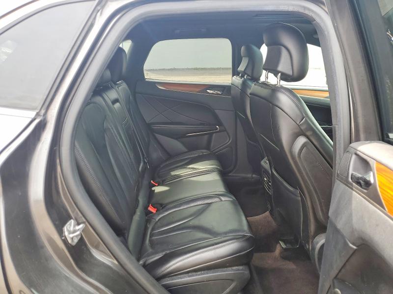 Photo 11 from auction – 2018 LINCOLN MKC with VIN 5LMCJ2D96JUL00157