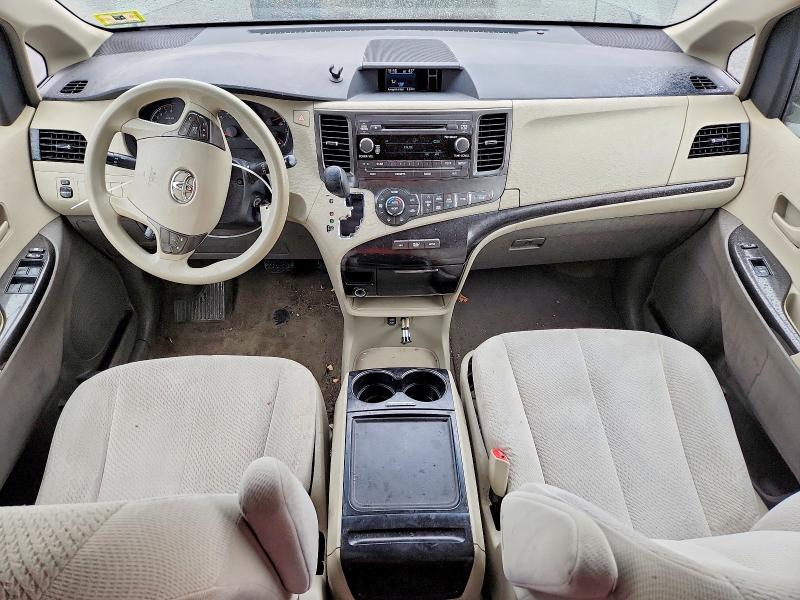Photo 8 from auction – 2013 TOYOTA SIENNA with VIN 5TDKK3DC6DS325912