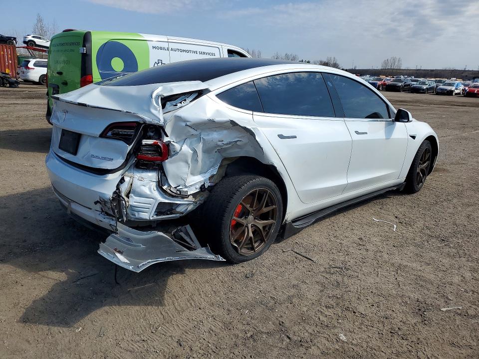 Photo 3 from auction – 2020 TESLA MODEL 3 with VIN 5YJ3E1EC5LF643618