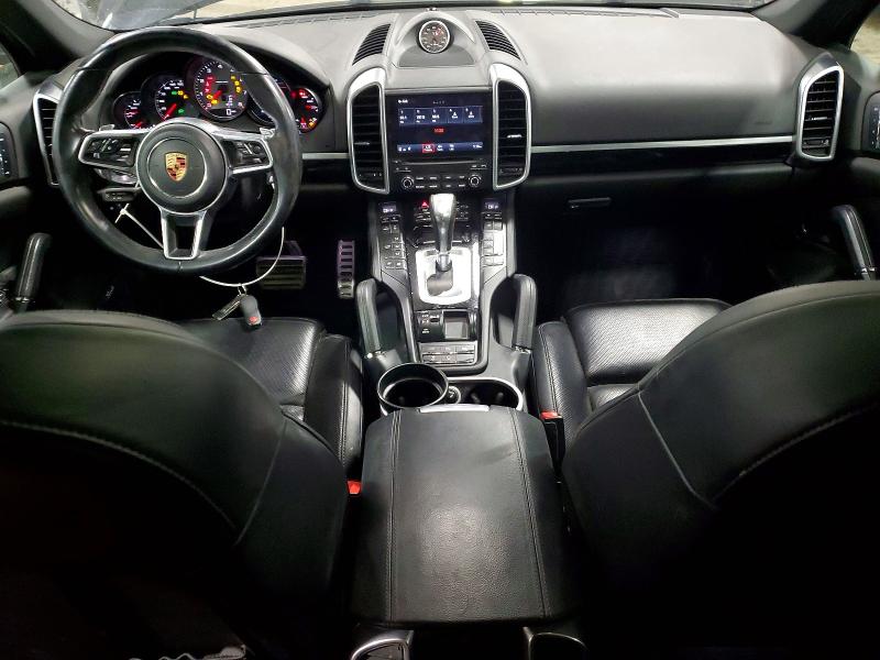 Photo 8 from auction – 2017 PORSCHE CAYENNE with VIN WP1AB2A25HLA53361