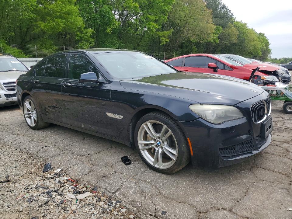 Photo 4 from auction – 2012 BMW 750 with VIN WBAKA8C53CCY37854