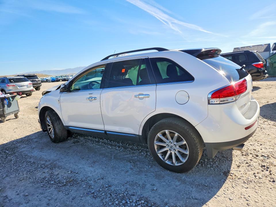 Photo 2 from auction – 2013 LINCOLN MKX with VIN 2LMDJ8JK8DBL21141