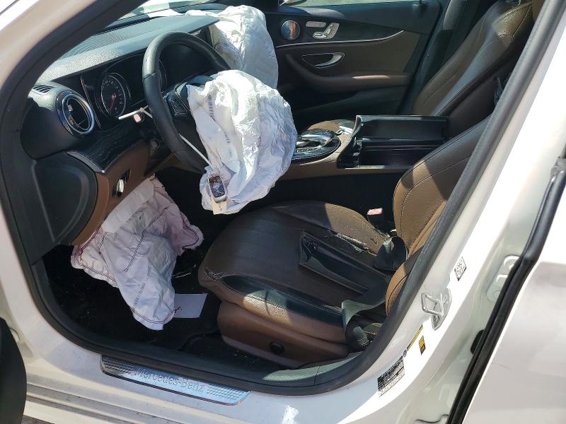 Photo 7 from auction – 2017 MERCEDES-BENZ E with VIN WDDZF4JB4HA072585