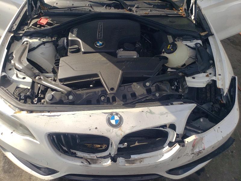 Photo 11 from auction – 2016 BMW 228 with VIN WBA1K9C59GV321748
