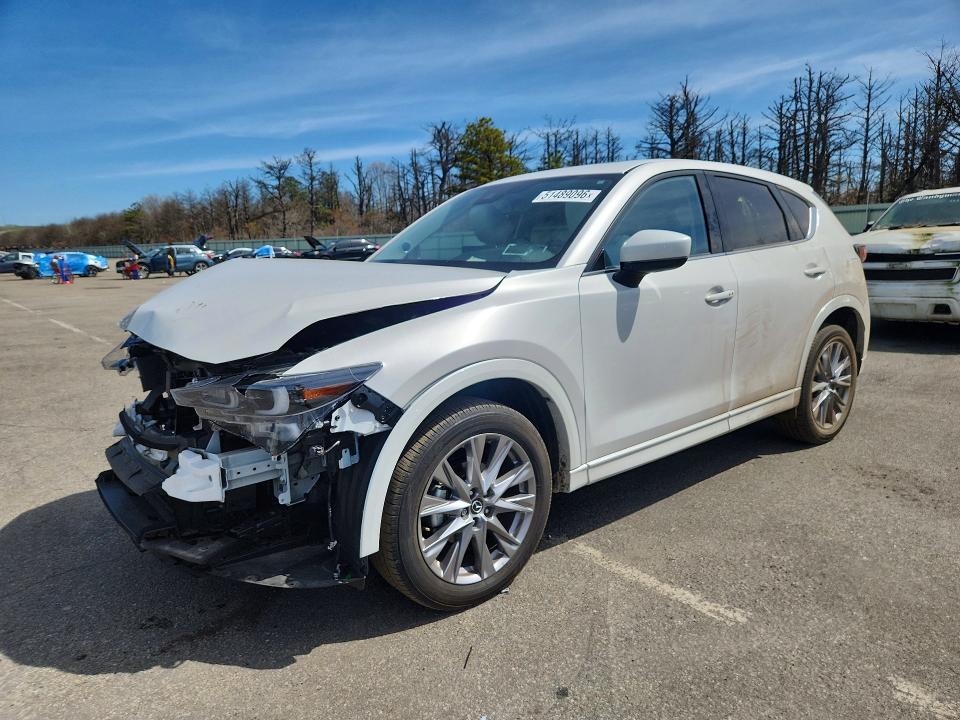MAZDA CX-5 2024 with VIN JM3KFBDL7R0503858 - Photo from auction