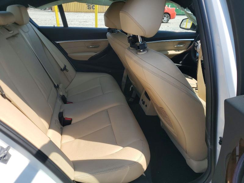 Photo 10 from auction – 2017 BMW 330 with VIN WBA8D9G37HNU63177