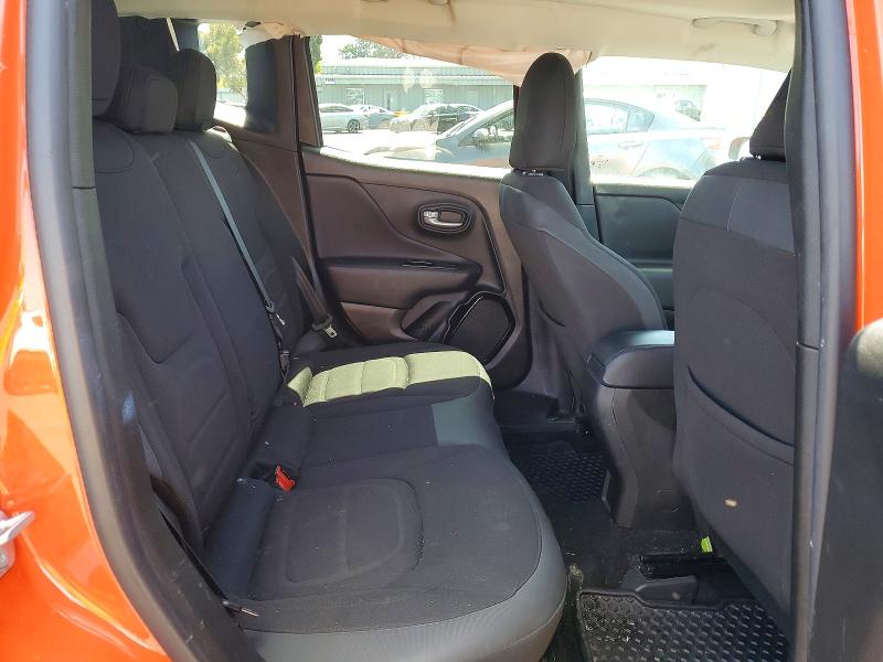 Photo 11 from auction – 2017 JEEP RENEGADE with VIN ZACCJBBB9HPF02922