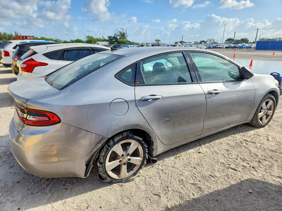 Photo 3 from auction – 2015 DODGE DART with VIN 1C3CDFBB6FD172977