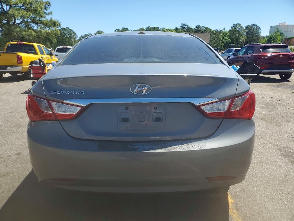 Photo 6 from auction – 2013 HYUNDAI SONATA with VIN 5NPEB4AC0DH611901