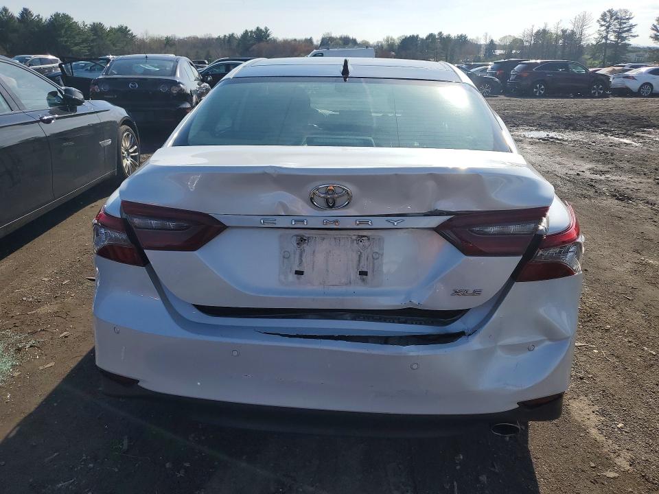 Photo 6 from auction – 2023 TOYOTA CAMRY with VIN 4T1F11AK5PU807965