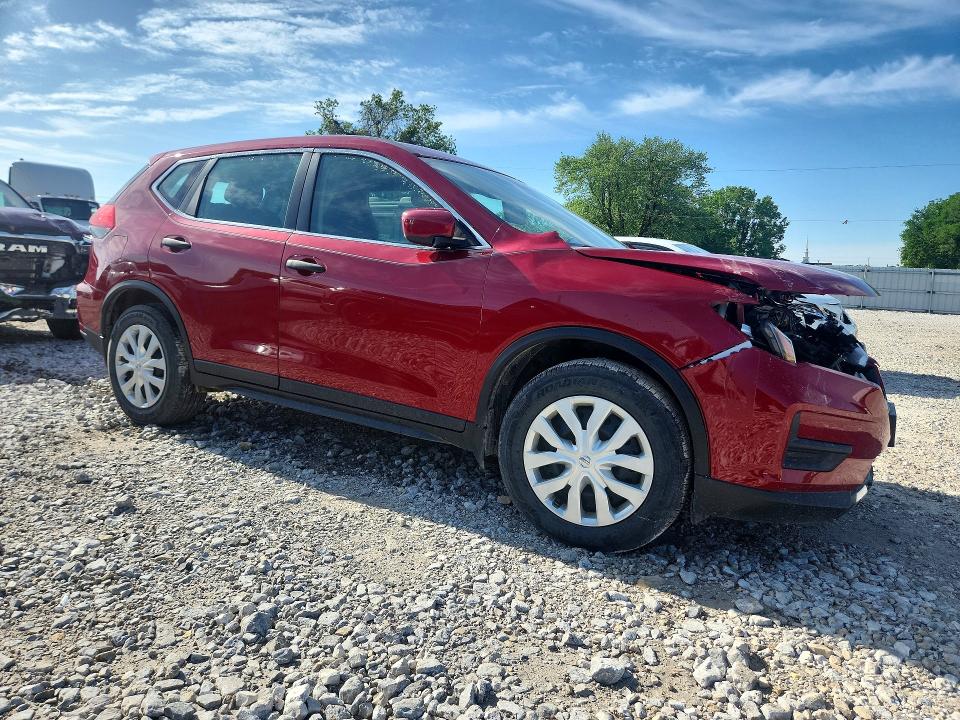 Photo 4 from auction – 2017 NISSAN ROGUE with VIN 5N1AT2MT3HC831896