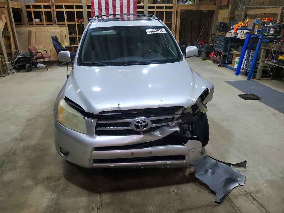 Photo 5 from auction – 2008 TOYOTA RAV4 with VIN JTMBD31VX86066055