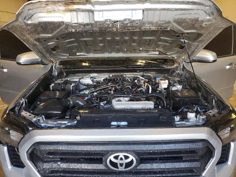 Photo 11 from auction – 2025 TOYOTA TACOMA with VIN 3TMLB5JN2SM119053