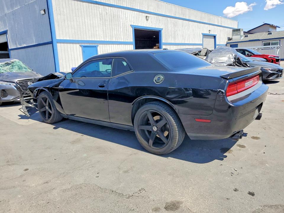Photo 2 from auction – 2014 DODGE CHALLENGER with VIN 2C3CDYAG5EH285894