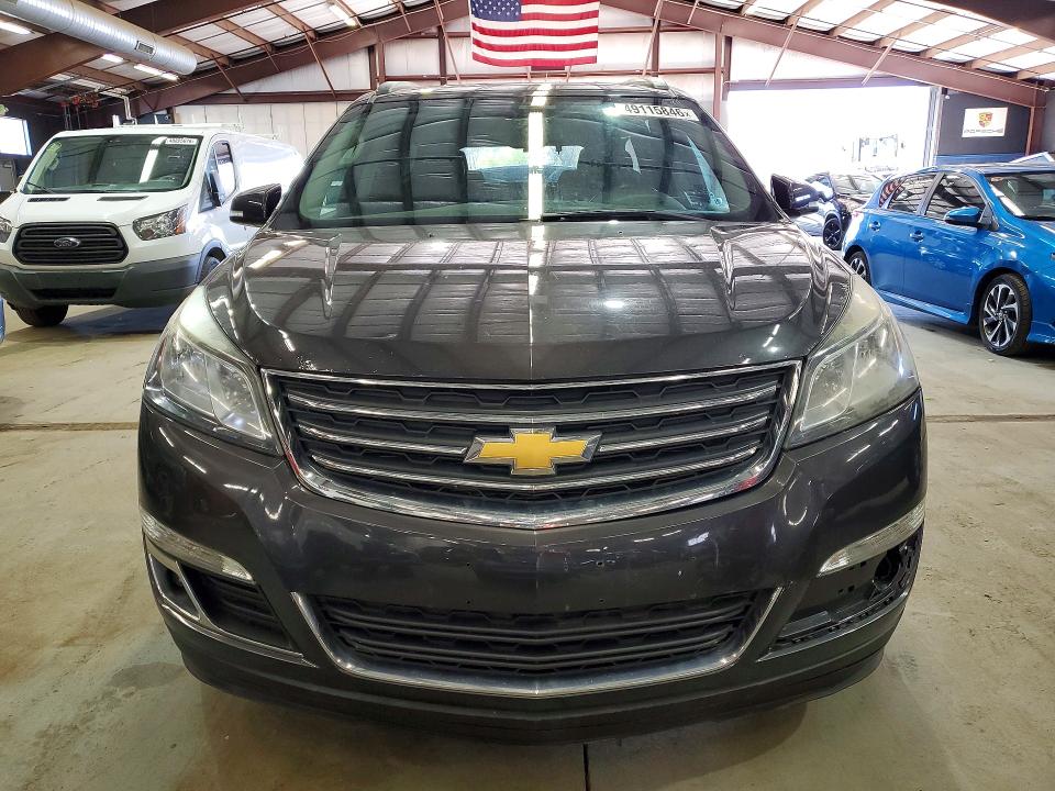 Photo 5 from auction – 2017 CHEVROLET TRAVERSE with VIN 1GNKVGKD7HJ287157