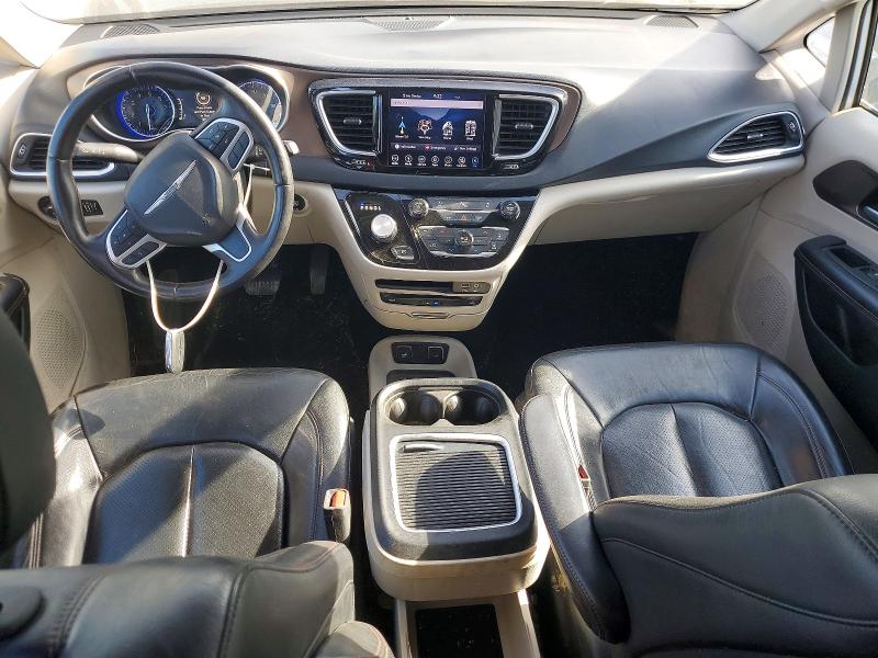 Photo 8 from auction – 2018 CHRYSLER PACIFICA with VIN 2C4RC1EG0JR355011