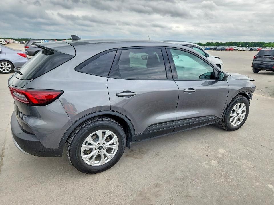 Photo 3 from auction – 2025 FORD ESCAPE with VIN 1FMCU0GN7SUB36541