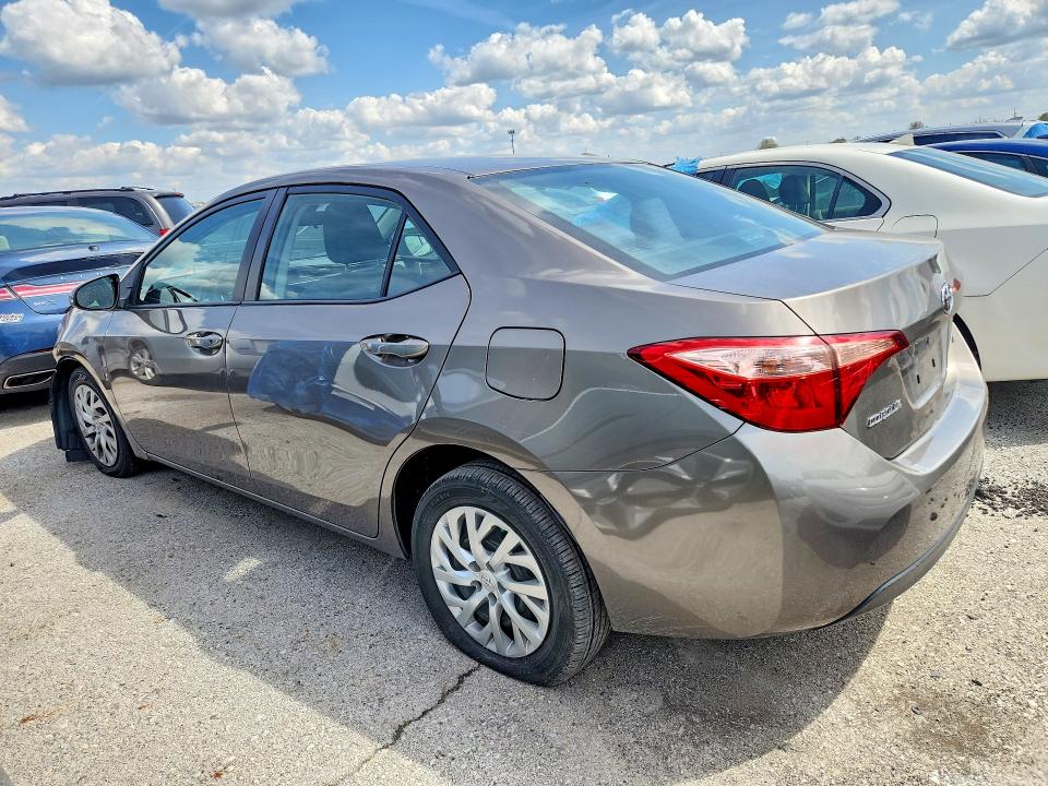 Photo 2 from auction – 2017 TOYOTA COROLLA with VIN 2T1BURHE5HC815782