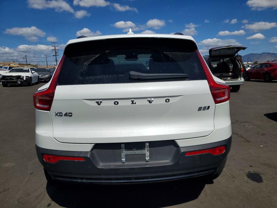 Photo 6 from auction – 2024 VOLVO XC40 with VIN YV4L12UL7R2362268