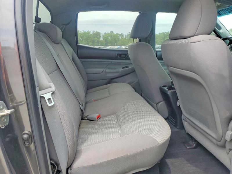 Photo 10 from auction – 2012 TOYOTA TACOMA with VIN 3TMJU4GN4CM138031
