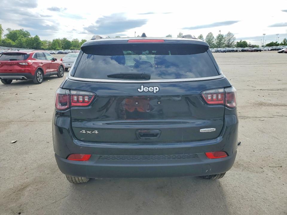 Photo 6 from auction – 2024 JEEP COMPASS with VIN 3C4NJDBN3RT133077