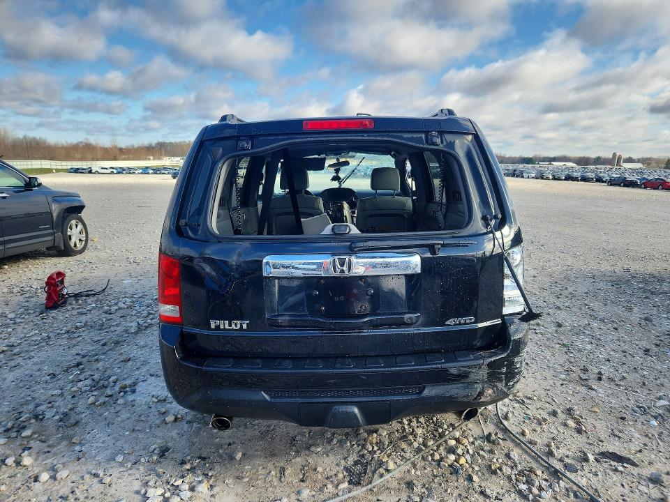 Photo 6 from auction – 2014 HONDA PILOT with VIN 5FNYF4H48EB047186