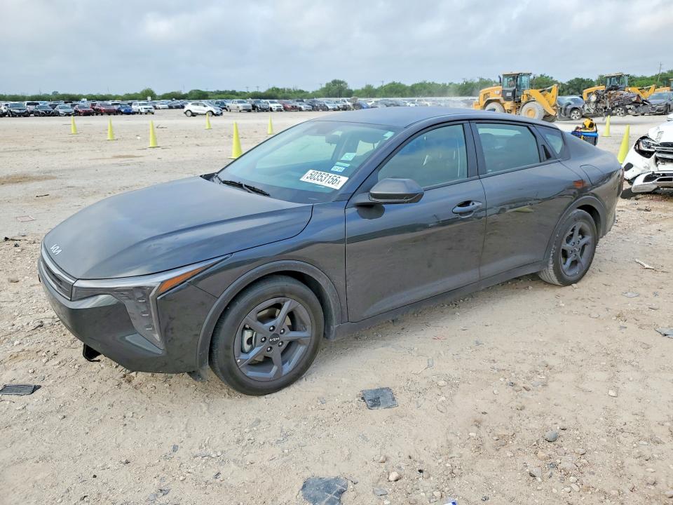 KIA K4 2025 with VIN 3KPFT4DE8SE068555 - Photo from auction