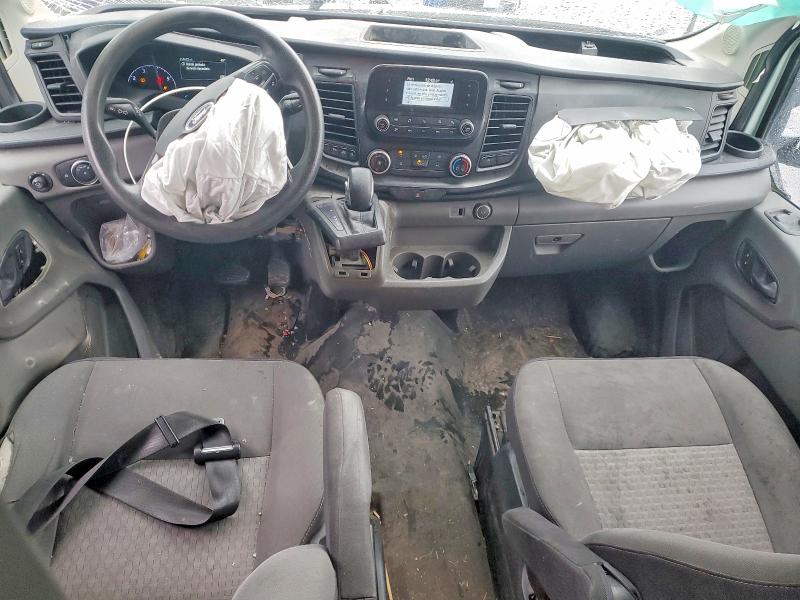 Photo 8 from auction – 2020 FORD TRANSIT with VIN 1FTBW3UG4LKA84428