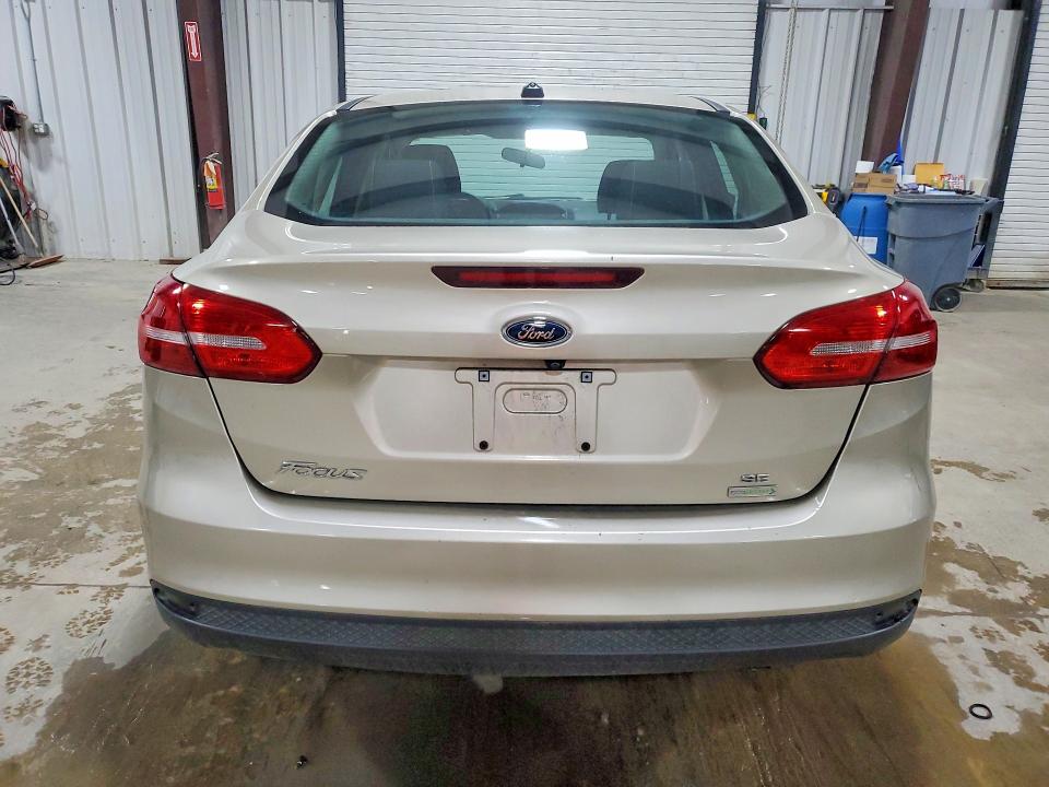 Photo 6 from auction – 2018 FORD FOCUS with VIN 1FADP3FE7JL256921