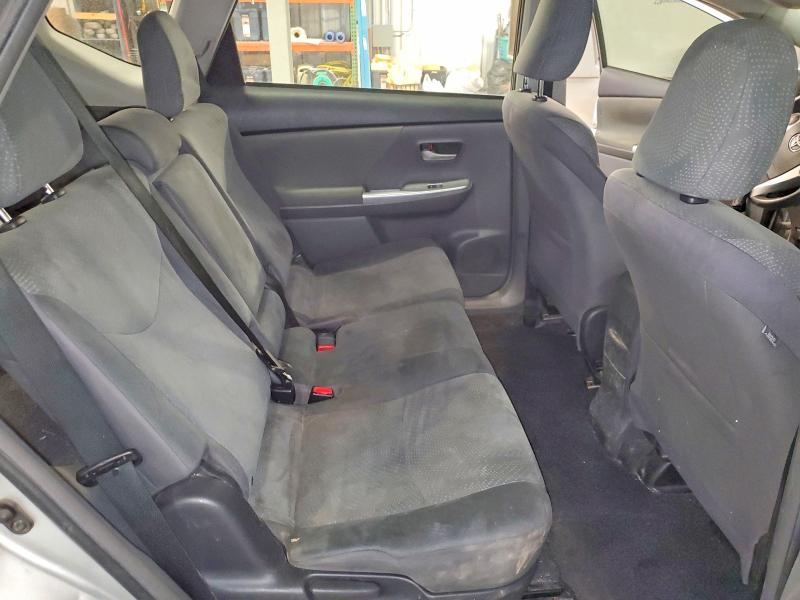 Photo 11 from auction – 2012 TOYOTA PRIUS V with VIN JTDZN3EU9C3100851