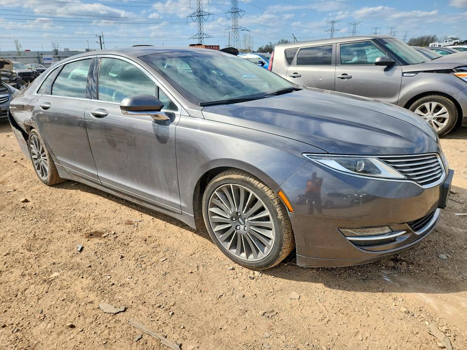 Photo 4 from auction – 2016 LINCOLN MKZ with VIN 3LN6L2LU3GR605521