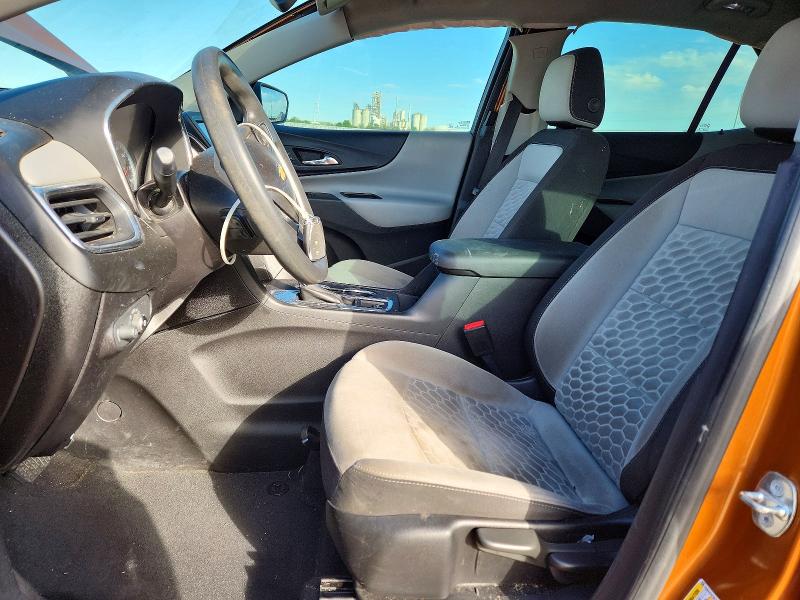 Photo 7 from auction – 2018 CHEVROLET EQUINOX with VIN 2GNAXHEV0J6131979