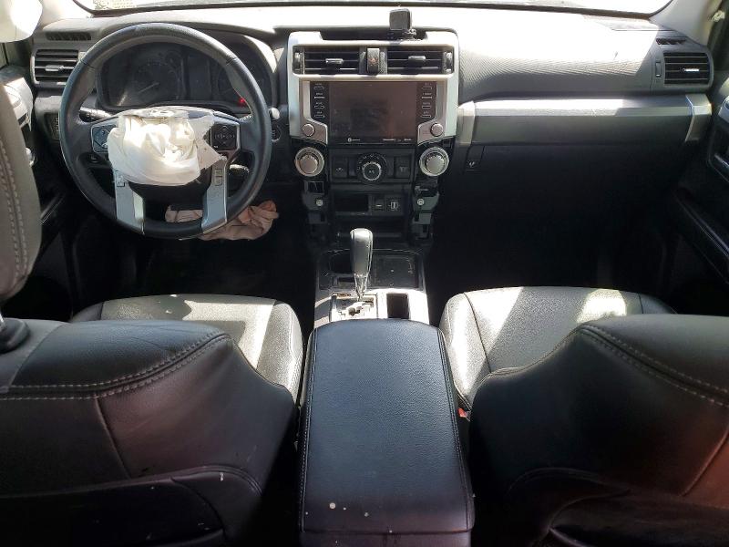 Photo 8 from auction – 2022 TOYOTA 4 RUNNER with VIN JTEFU5JR9N5271427