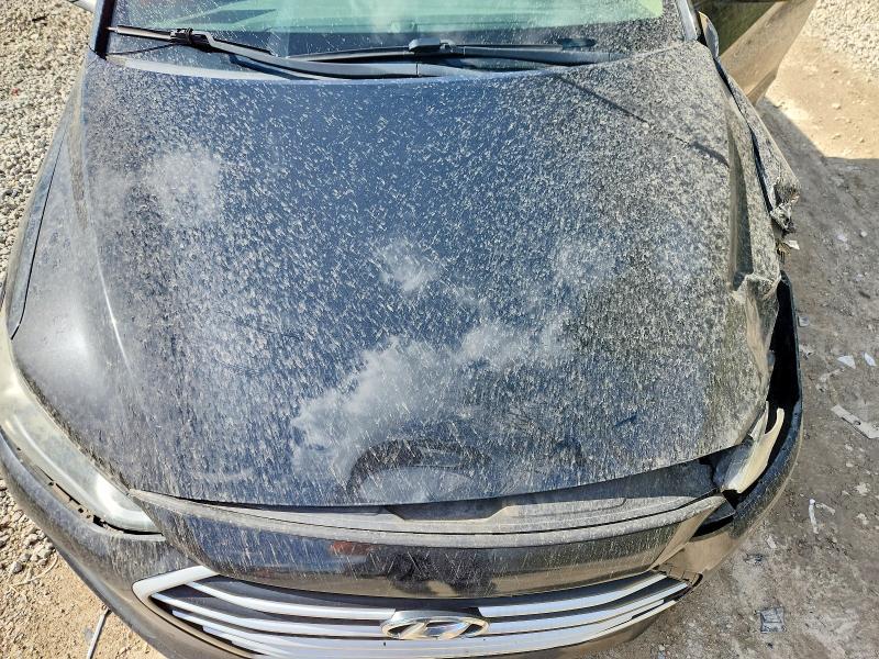 Photo 11 from auction – 2017 HYUNDAI ELANTRA with VIN 5NPD74LF1HH155742